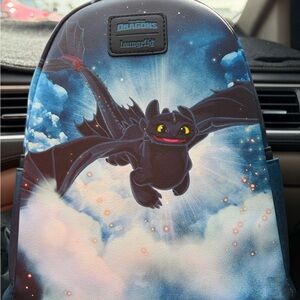 NWT Loungefly Dreamworks HTTYD Toothless Sky Mini Backpack